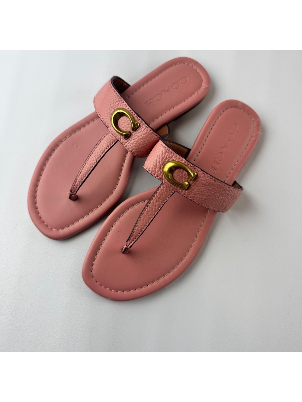 Coach Jessie Pink Leather Thong Sandals Women's Size 6.5 Flat Slides G3828